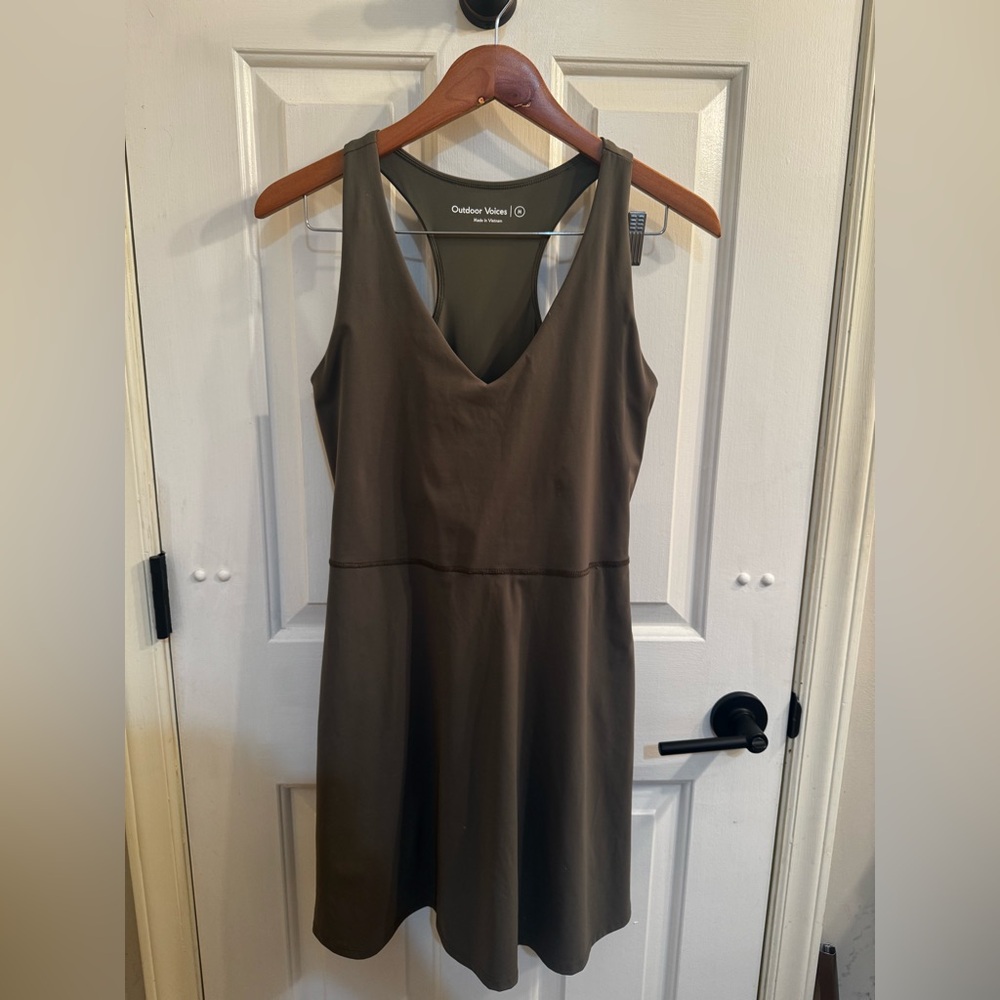 Outdoor Voices Volley Tea Tree Green Athletic Built in Shorts Dress Sz Medium